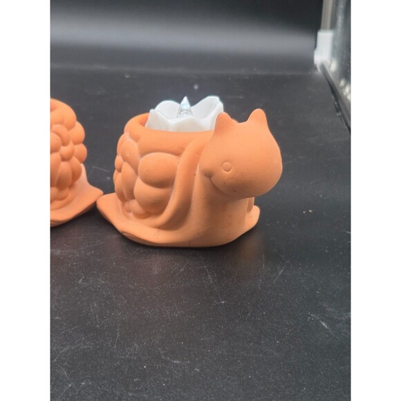 Partylite Set of 2 Turte Terrecotta Candle Holders with Battery Operated Candles - Picture 4 of 16